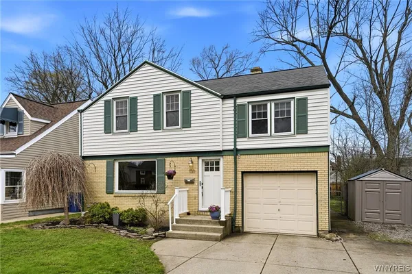$347,000 | 130 Stevenson Boulevard, Amherst, NY 14226