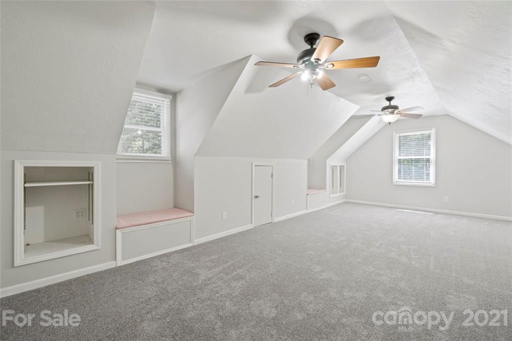 6577 Willowbottom Road Hickory, NC 28602 - Photo 16 of 34 Gallery Image 16