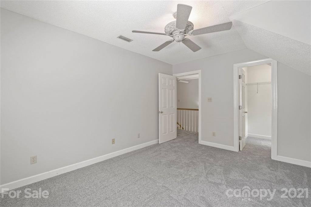 6577 Willowbottom Road Hickory, NC 28602 - Photo 19 of 34 Gallery Image 19