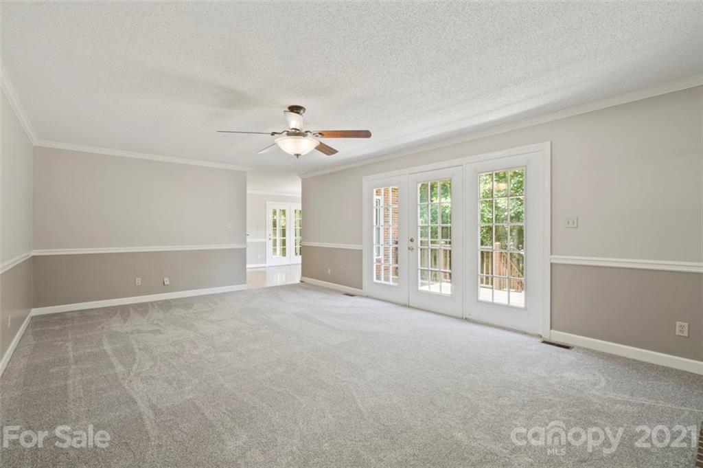 6577 Willowbottom Road Hickory, NC 28602 - Photo 33 of 34 Gallery Image 33