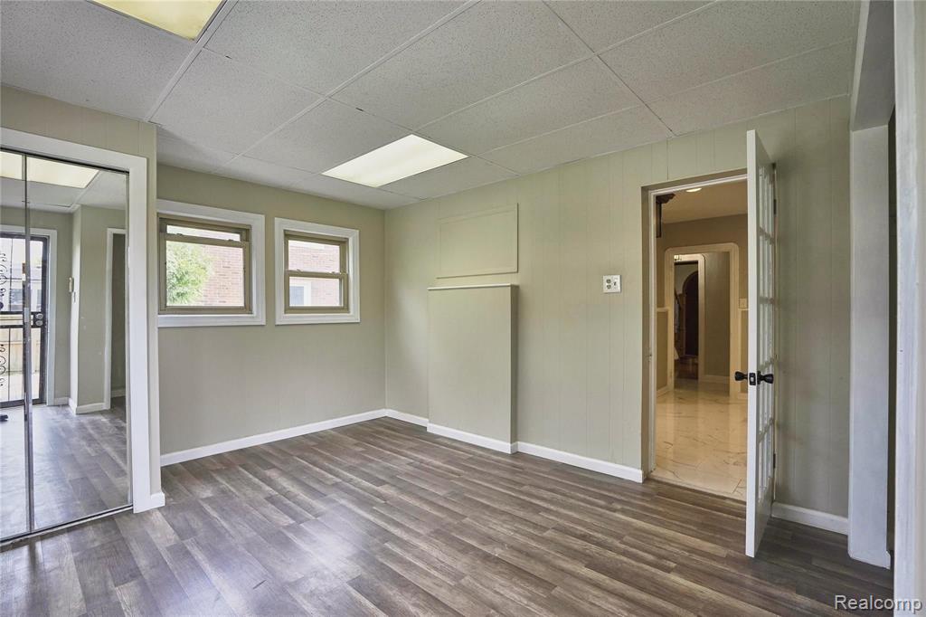 1430 Devonshire Road Grosse Pointe Park, MI 48230 - Photo 35 of 85