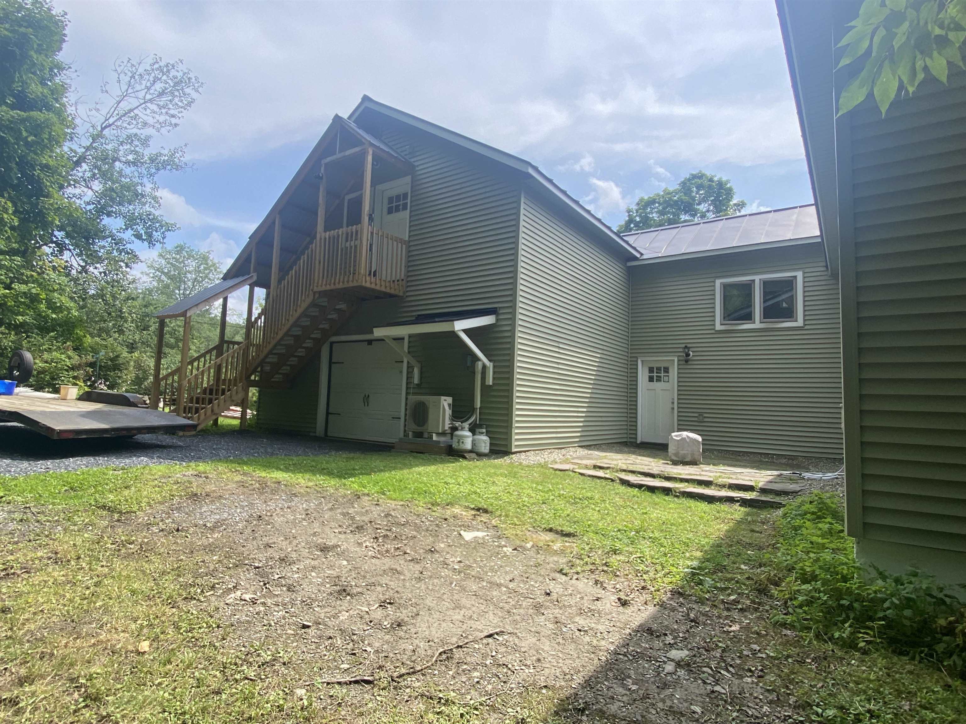 417 Spruce Haven Road Waterbury, VT 05677 - Photo 3 of 30 Gallery Image 3