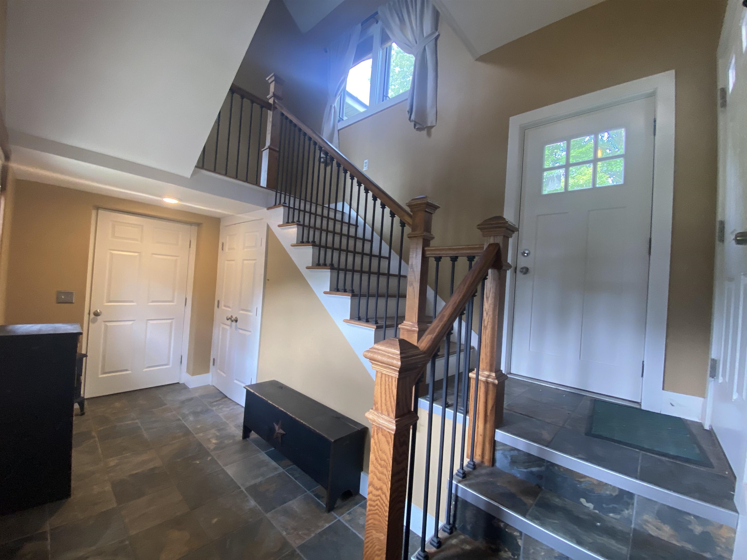 417 Spruce Haven Road Waterbury, VT 05677 - Photo 4 of 30 Gallery Image 4