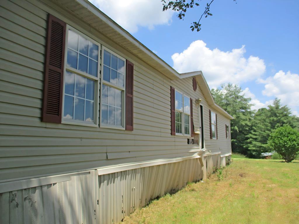 6927 Moccasin Valley Road Lebanon, VA 24266 - Photo 1 of 7 Gallery Image 1