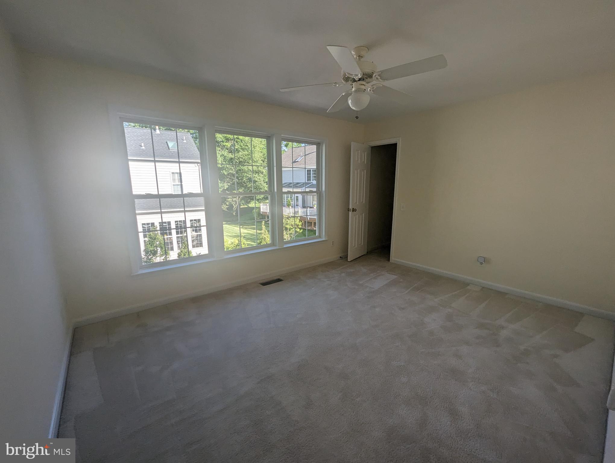 47588 Compton Circle Sterling, VA 20165 - Photo 31 of 38 Loft/ Bedroom 5