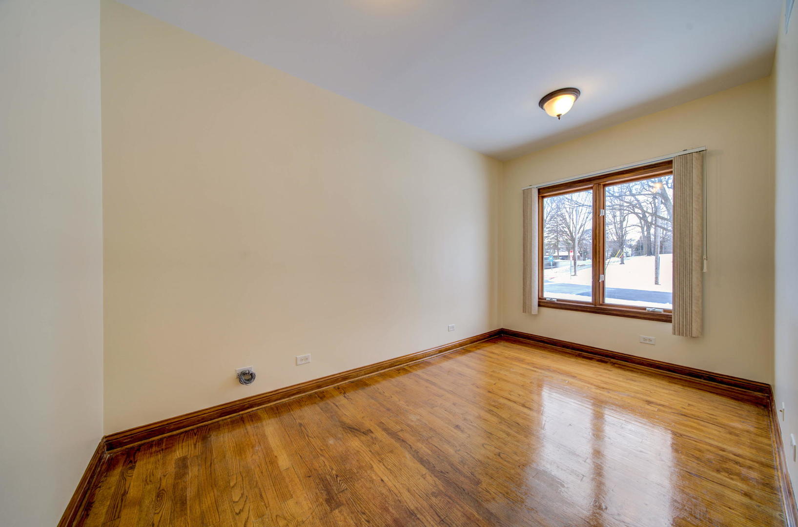 11 North County Line Road Hinsdale, IL 60521 - Photo 14 of 33