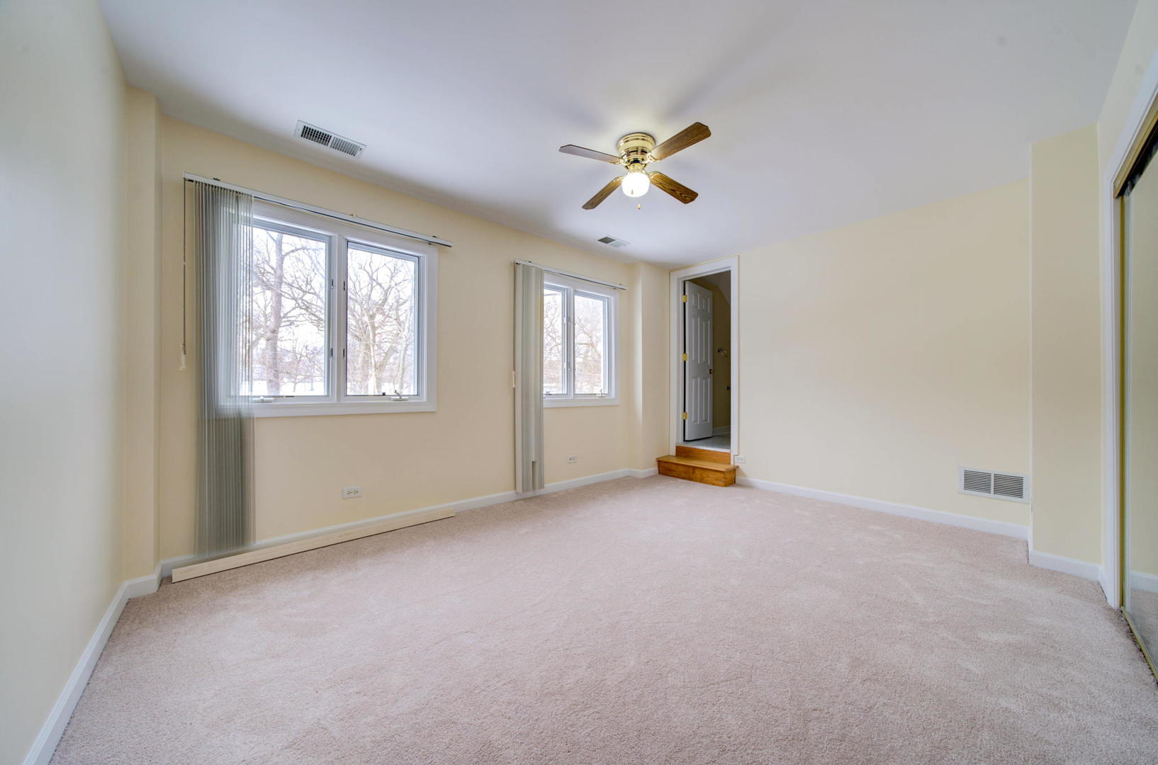 11 North County Line Road Hinsdale, IL 60521 - Photo 22 of 33