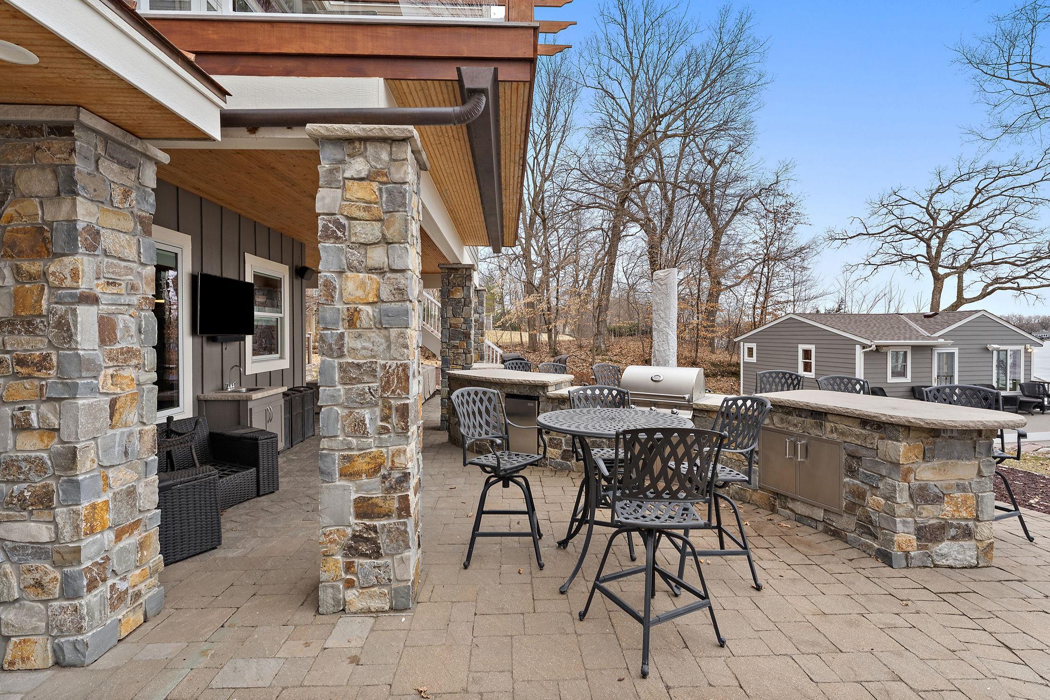 1065 Tonkawa Road Orono, MN 55356 - Photo 36 of 138