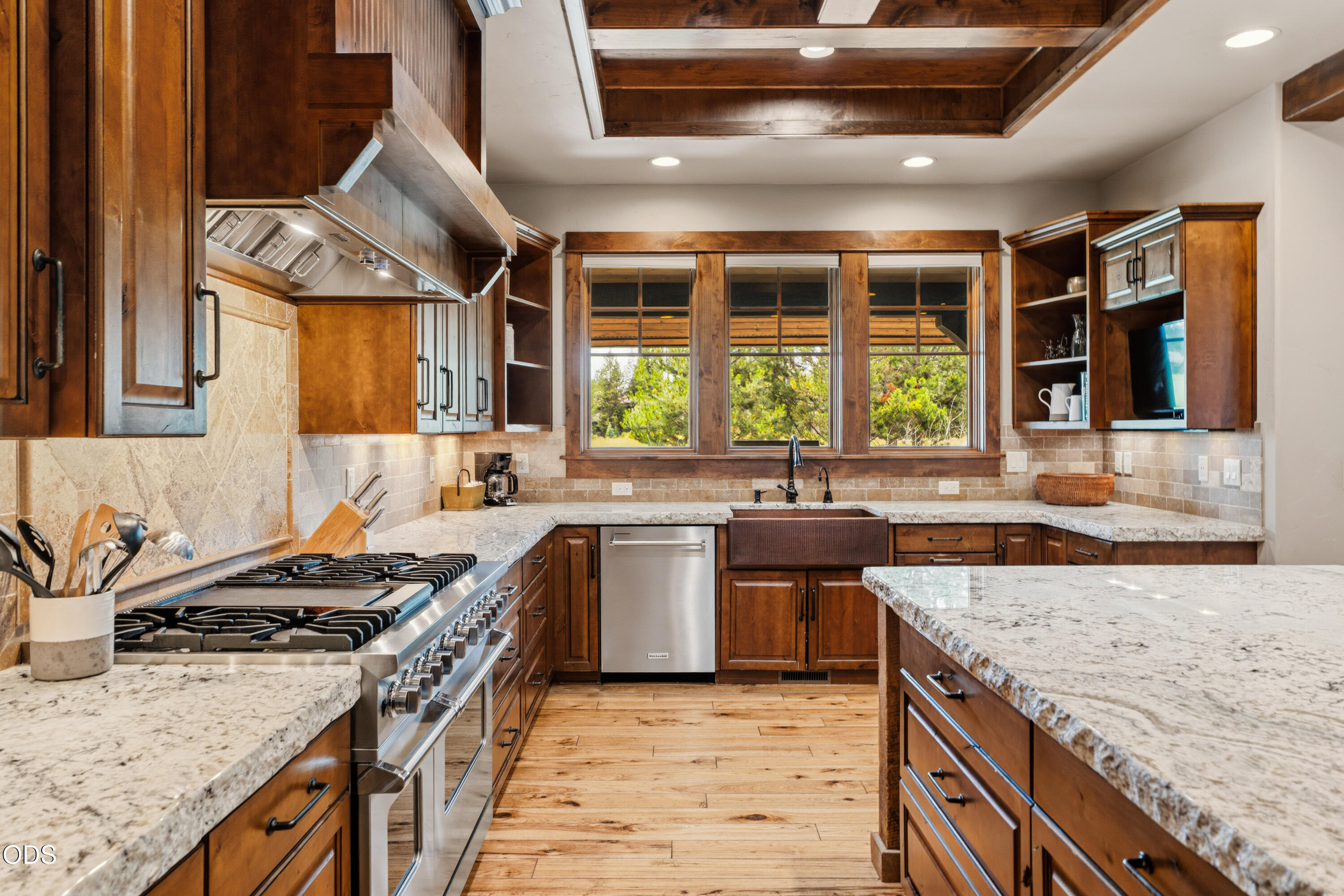 56820 Dancing Rock Loop, Unit 49 Bend, OR 97707 - Photo 6 of 73
