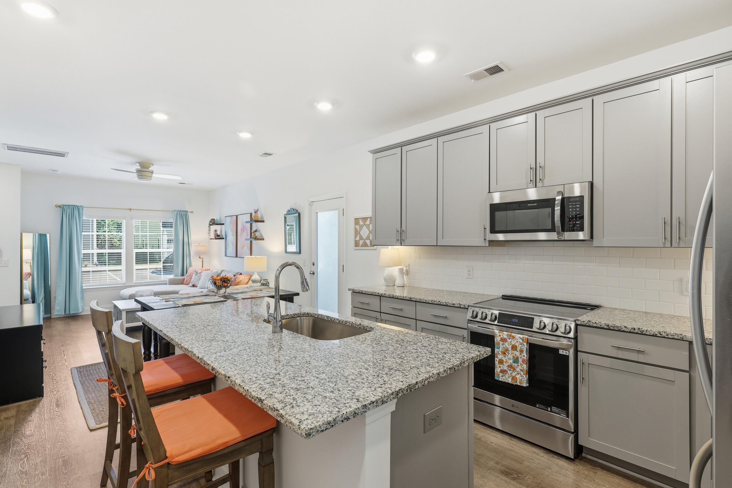 401 Twin Rivers Drive Charleston, SC 29492 - Photo 12 of 31 14