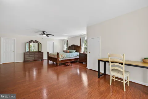 $699,900 | 7843 Lake Shore Drive, Owings, MD 20736