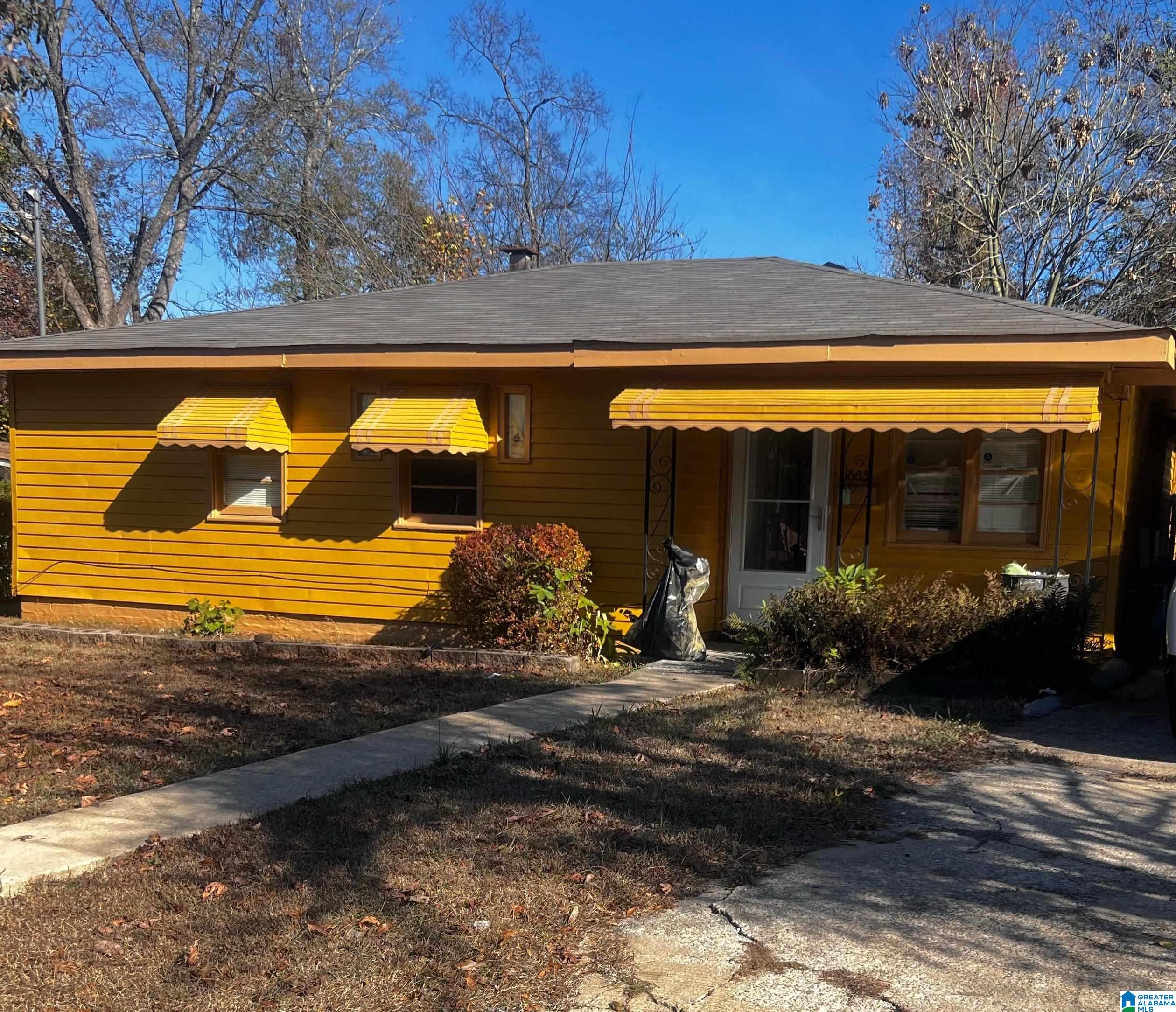 1605 19th Street Southwest Birmingham, AL 35211 - Photo 1 of 6