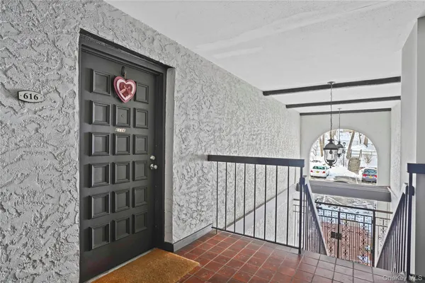 $495,000 | 616 Kemeys Avenue, Unit 616, Briarcliff Manor, NY 10510