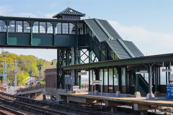 $495,000 | 616 Kemeys Avenue, Unit 616, Briarcliff Manor, NY 10510