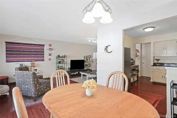 $495,000 | 616 Kemeys Avenue, Unit 616, Briarcliff Manor, NY 10510