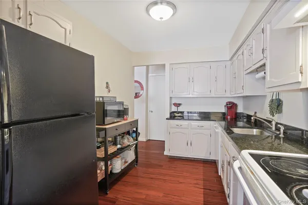 $495,000 | 616 Kemeys Avenue, Unit 616, Briarcliff Manor, NY 10510