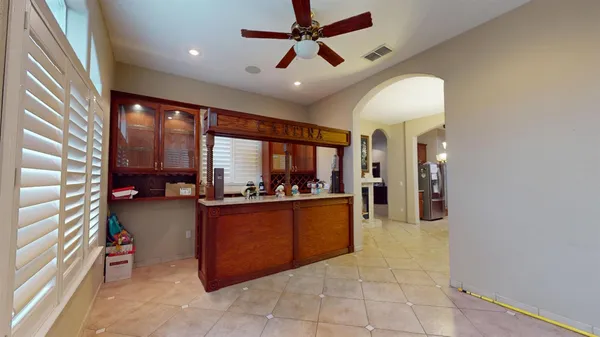 $1,500,000 | 22095 Highway 120, Escalon, CA 95320