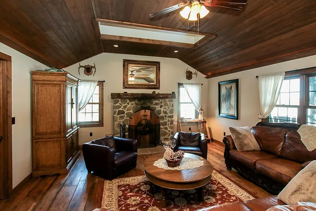 $549,900 | 12221 Page Avenue, Brownton, MN 55312