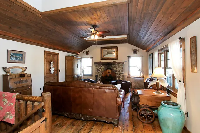 $549,900 | 12221 Page Avenue, Brownton, MN 55312