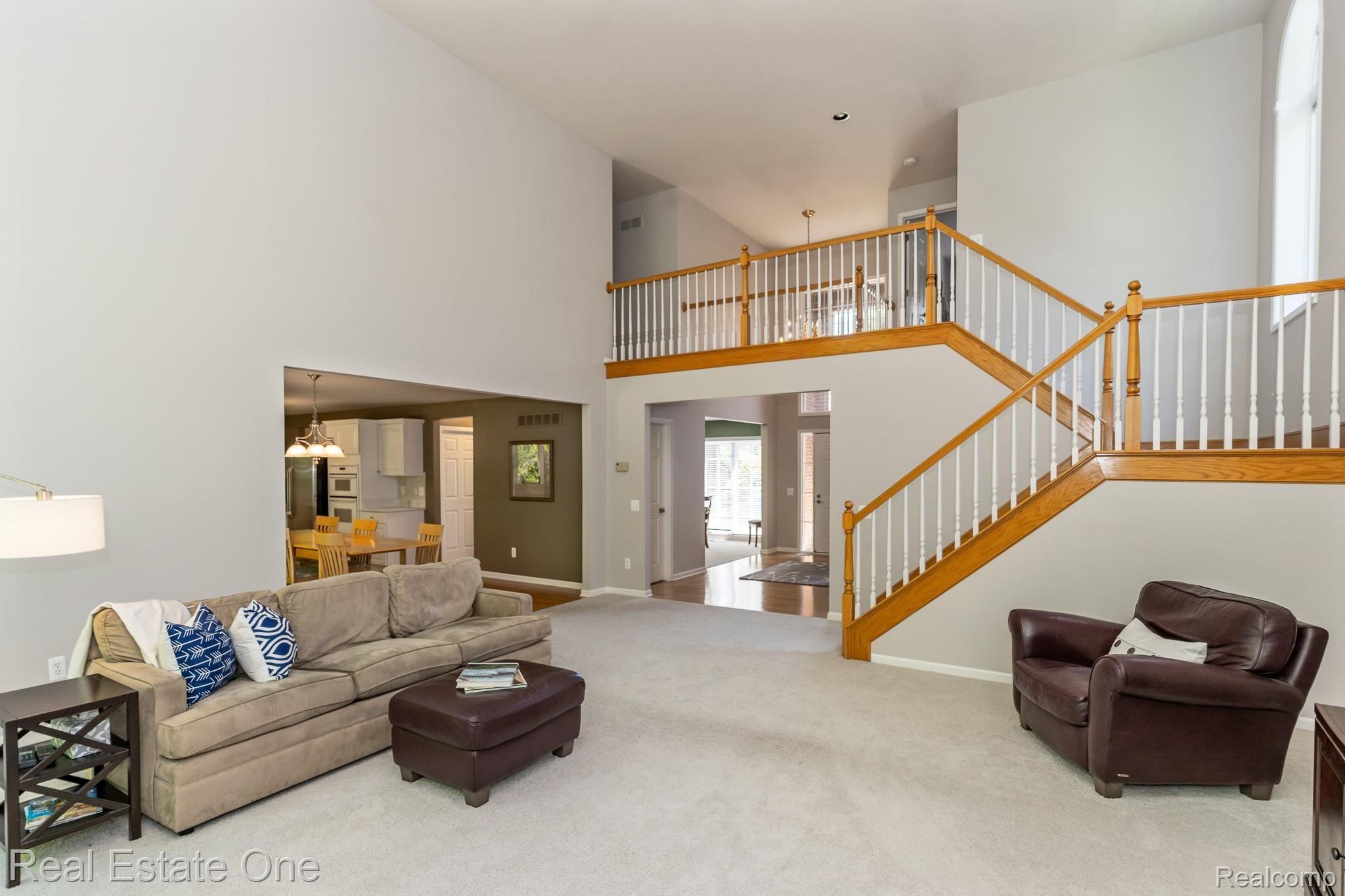 1887 Cloverdale Drive Rochester, MI 48307 - Photo 10 of 39 Cloverdale MLS-W013.jpg