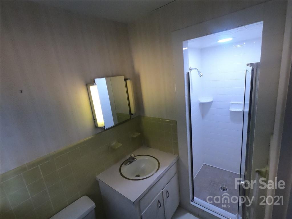 566 Conley Road Morganton, NC 28655 - Photo 20 of 30 Gallery Image 20