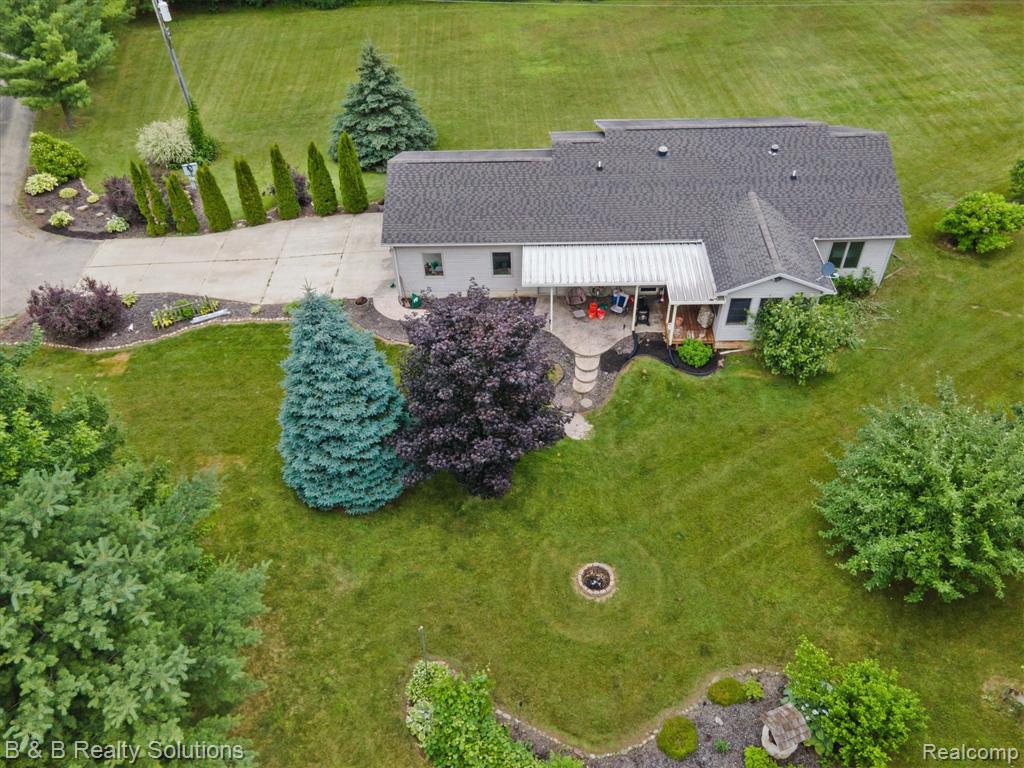2264 Dodds Road North Branch, MI 48461 - Photo 37 of 57