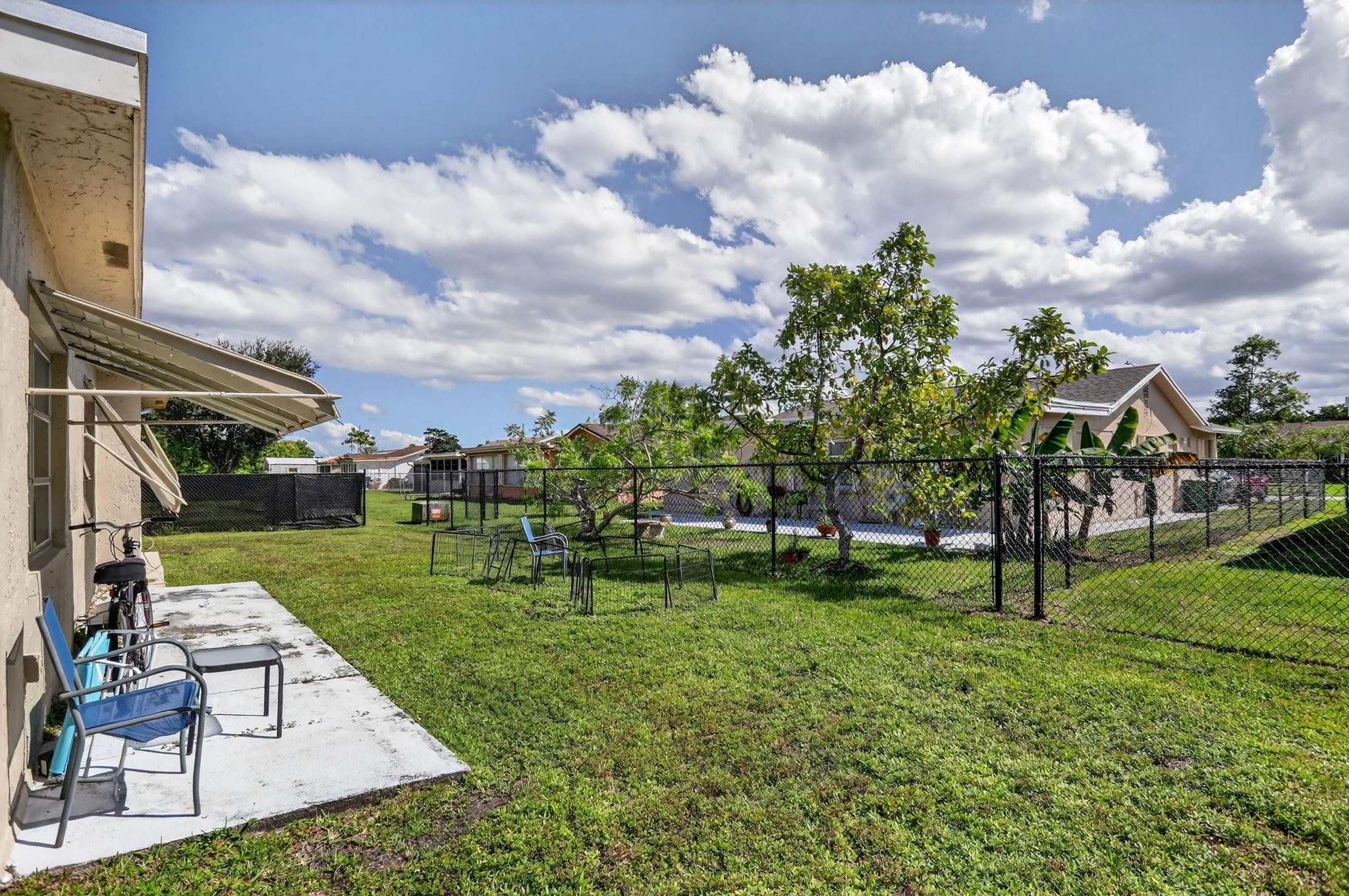 9806 Northwest 71st Street Fort Lauderdale, FL 33321 - Photo 33 of 34 Photo 33