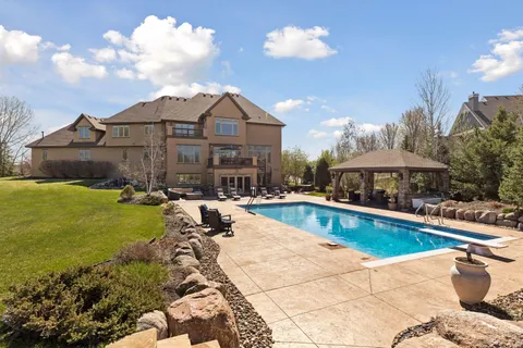 $2,350,000 | 225 Calamus Circle, Medina, MN 55340