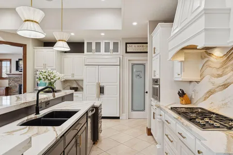 $2,350,000 | 225 Calamus Circle, Medina, MN 55340