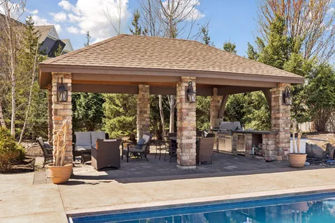 $2,350,000 | 225 Calamus Circle, Medina, MN 55340