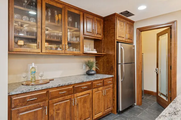 $2,350,000 | 225 Calamus Circle, Hamel, MN 55340