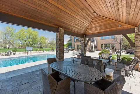 $2,250,000 | 225 Calamus Circle, Medina, MN 55340