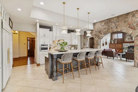 $2,350,000 | 225 Calamus Circle, Medina, MN 55340