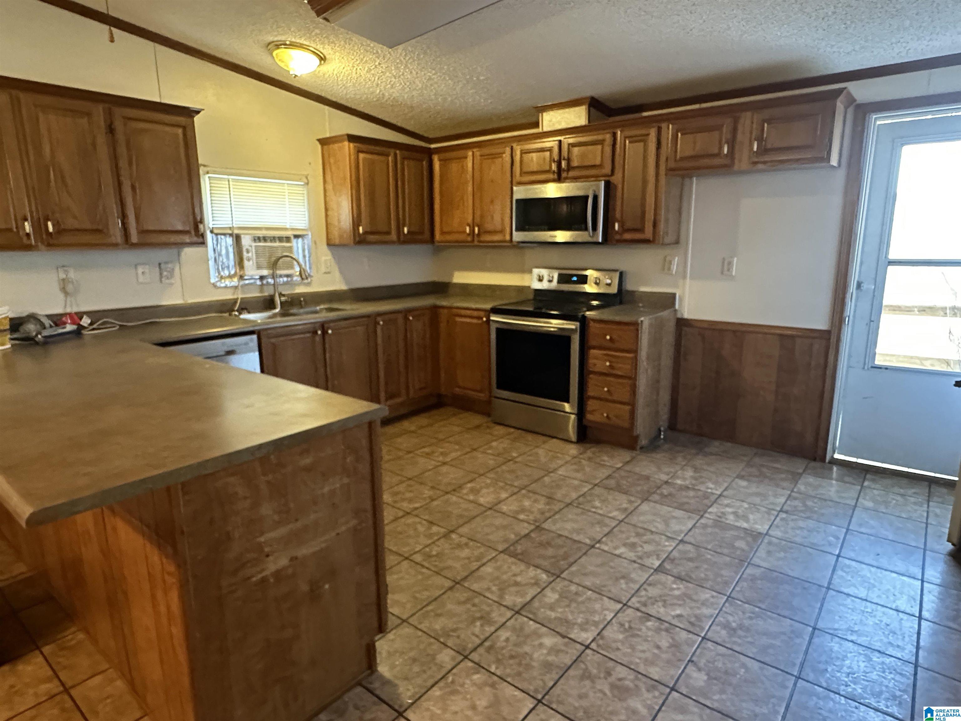 1407 County Road 41 Clanton, AL 35046 - Photo 13 of 28