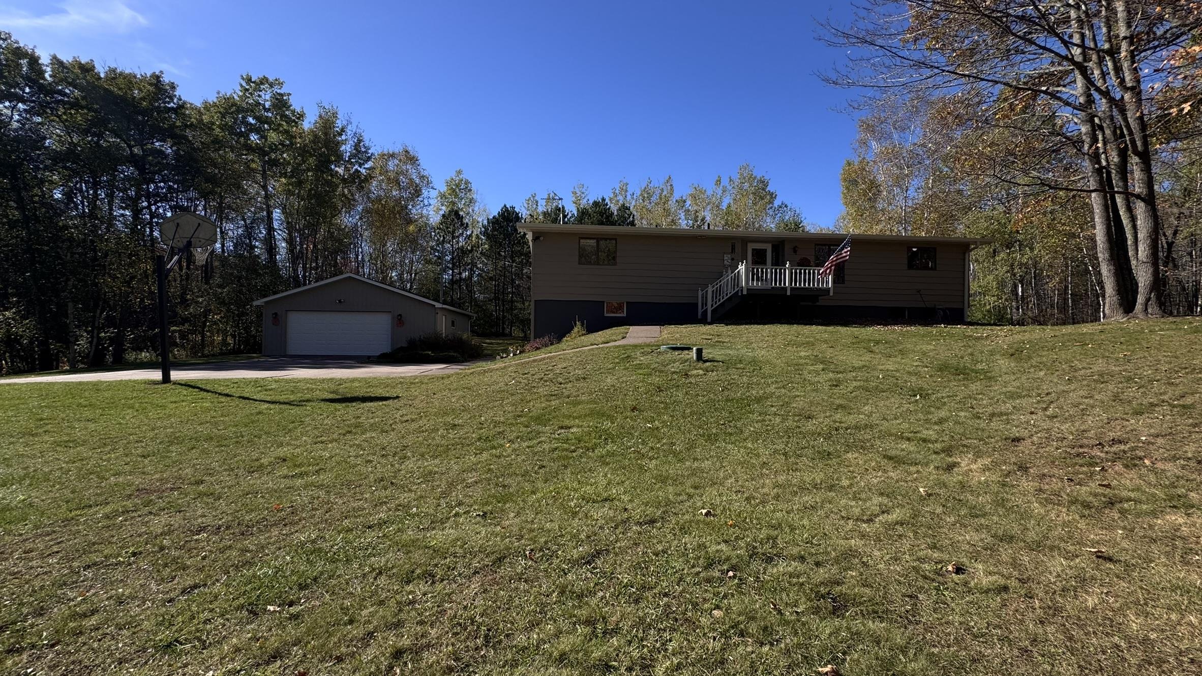 4085 Fiskett Road Duluth, MN 55803 - Photo 3 of 39