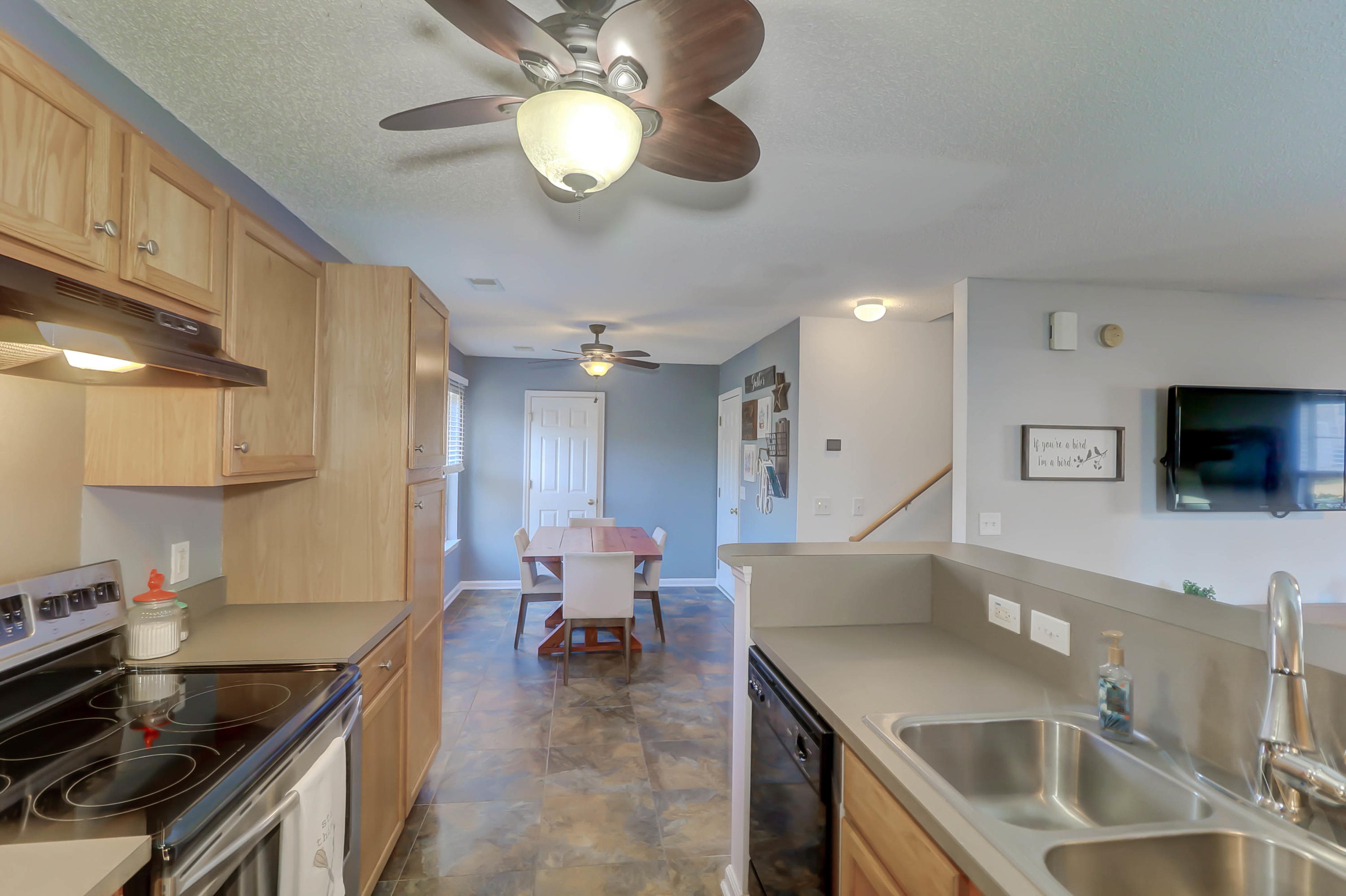 134 Hammerbeck Road Summerville, SC 29483 - Photo 11 of 39 134 Hammerbeck (32)