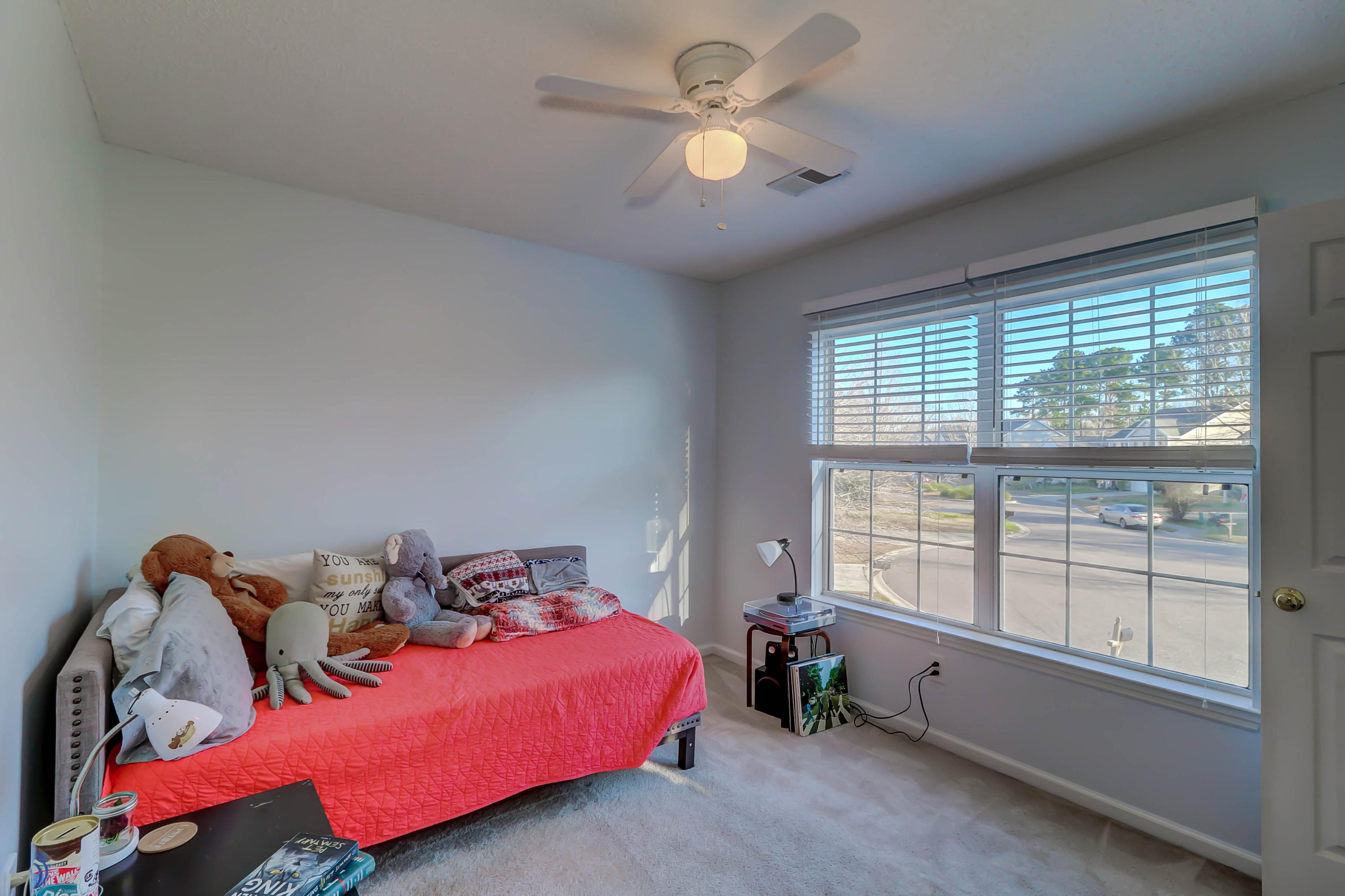 134 Hammerbeck Road Summerville, SC 29483 - Photo 22 of 39 134 Hammerbeck (4)