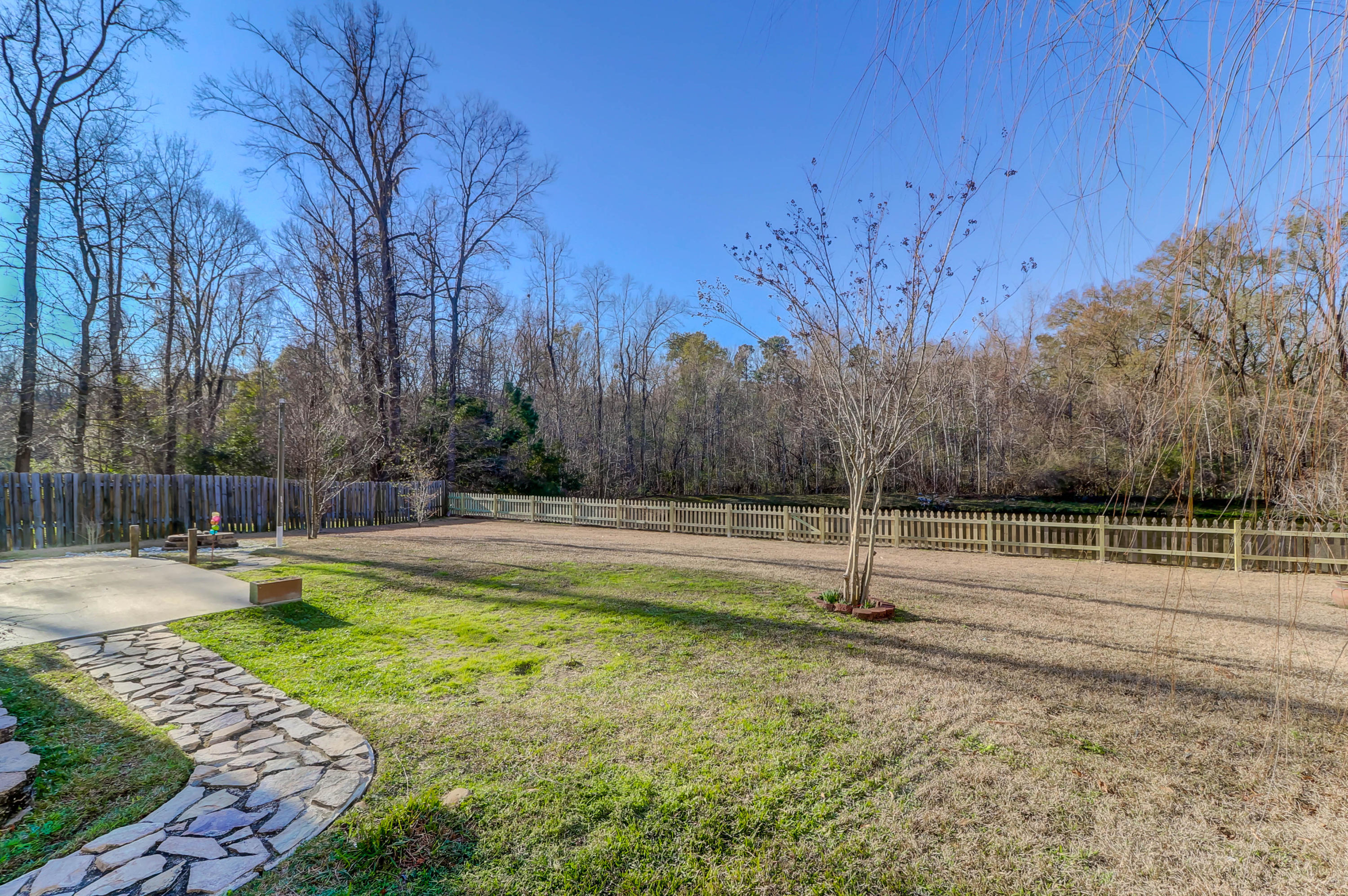 134 Hammerbeck Road Summerville, SC 29483 - Photo 33 of 39 134 Hammerbeck (44)