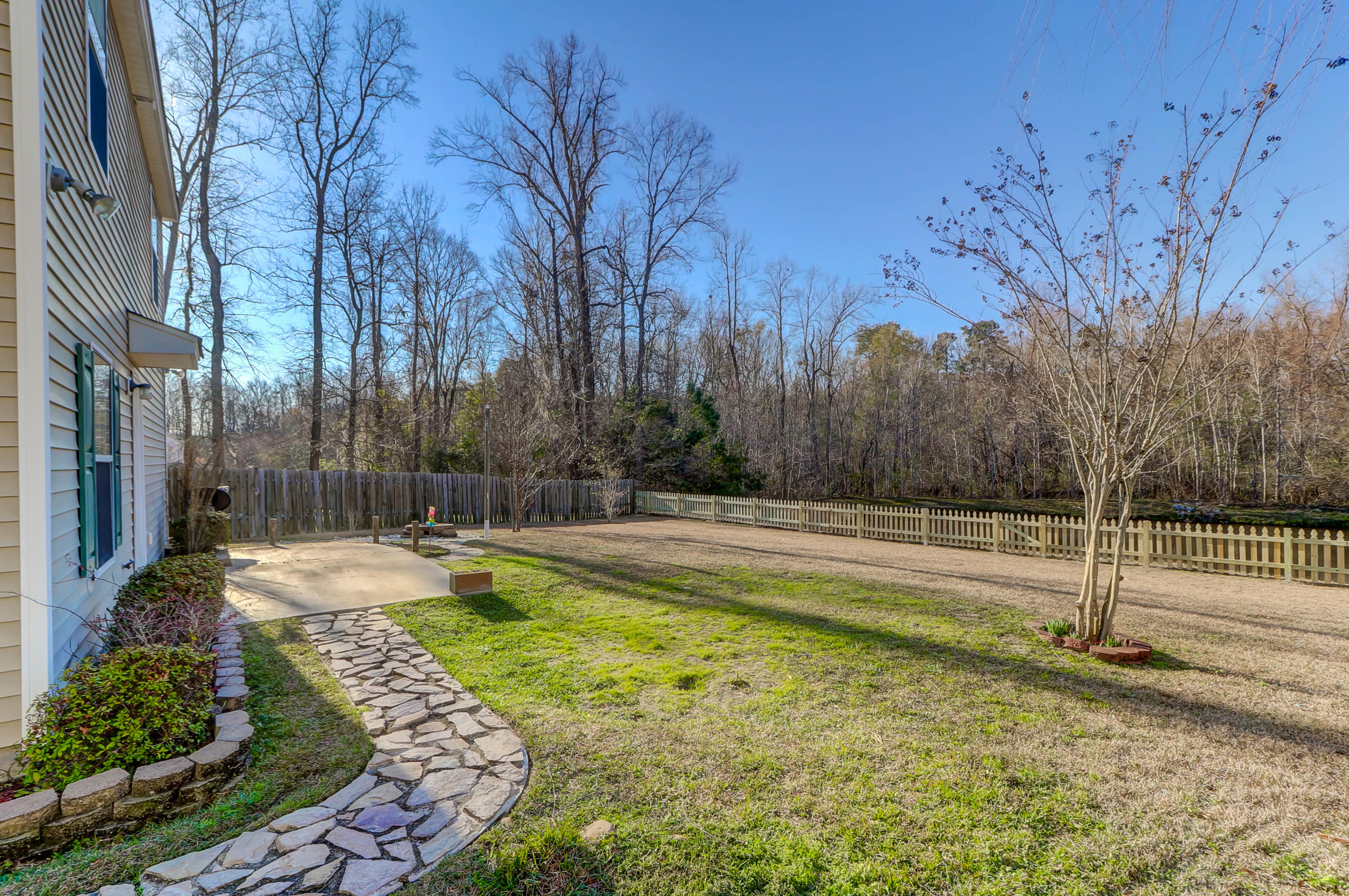 134 Hammerbeck Road Summerville, SC 29483 - Photo 34 of 39 134 Hammerbeck (45)