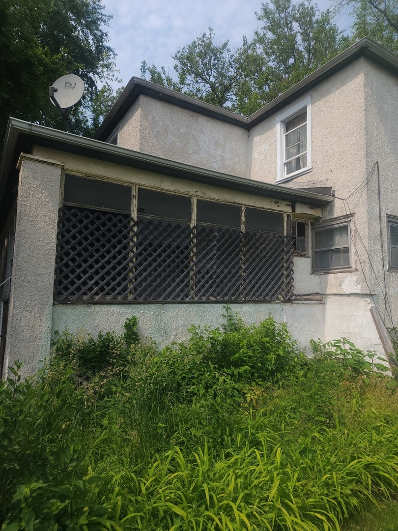 9745 South Beverly Boulevard Chicago, IL 60643 - Photo 3 of 6