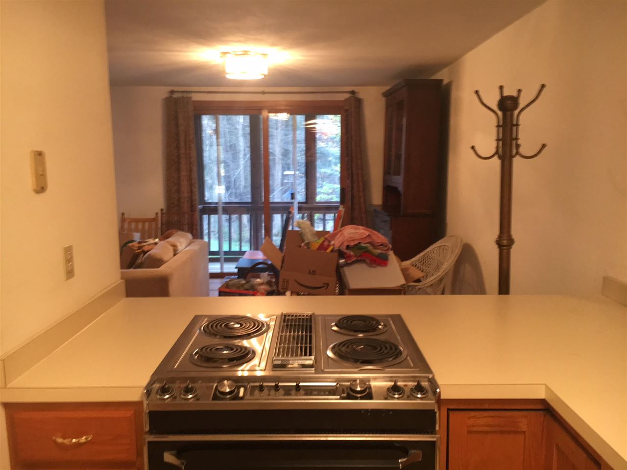 28 Kirriemuir Road Stratham, NH 03885 - Photo 5 of 38