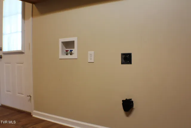 $1,050 | 730 Sir Echo Drive, Unit 8, Kingsport, TN 37663