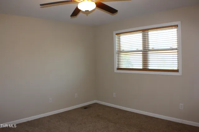 $1,050 | 730 Sir Echo Drive, Unit 8, Kingsport, TN 37663