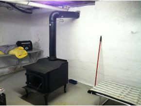 924-922 Bayless Road Jonesborough, TN 37659 - Photo 16 of 24 Woodstove in House Basement