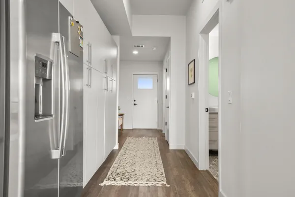 $2,145 | 4004 Banister Lane, Unit 202, Austin, TX 78704