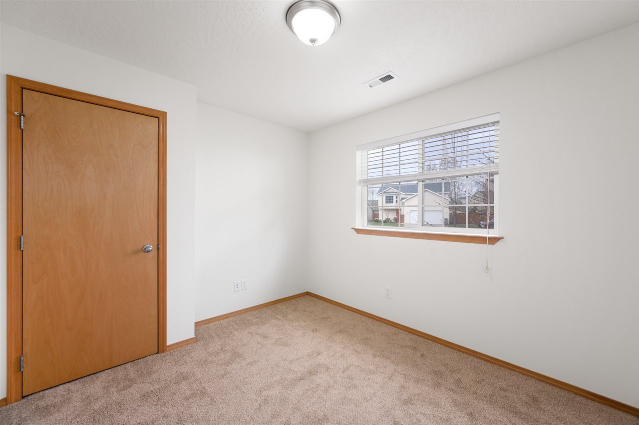 828 North Fox Ridge Road Medical Lake, WA 99022 - Photo 17 of 19 Gallery Image 17
