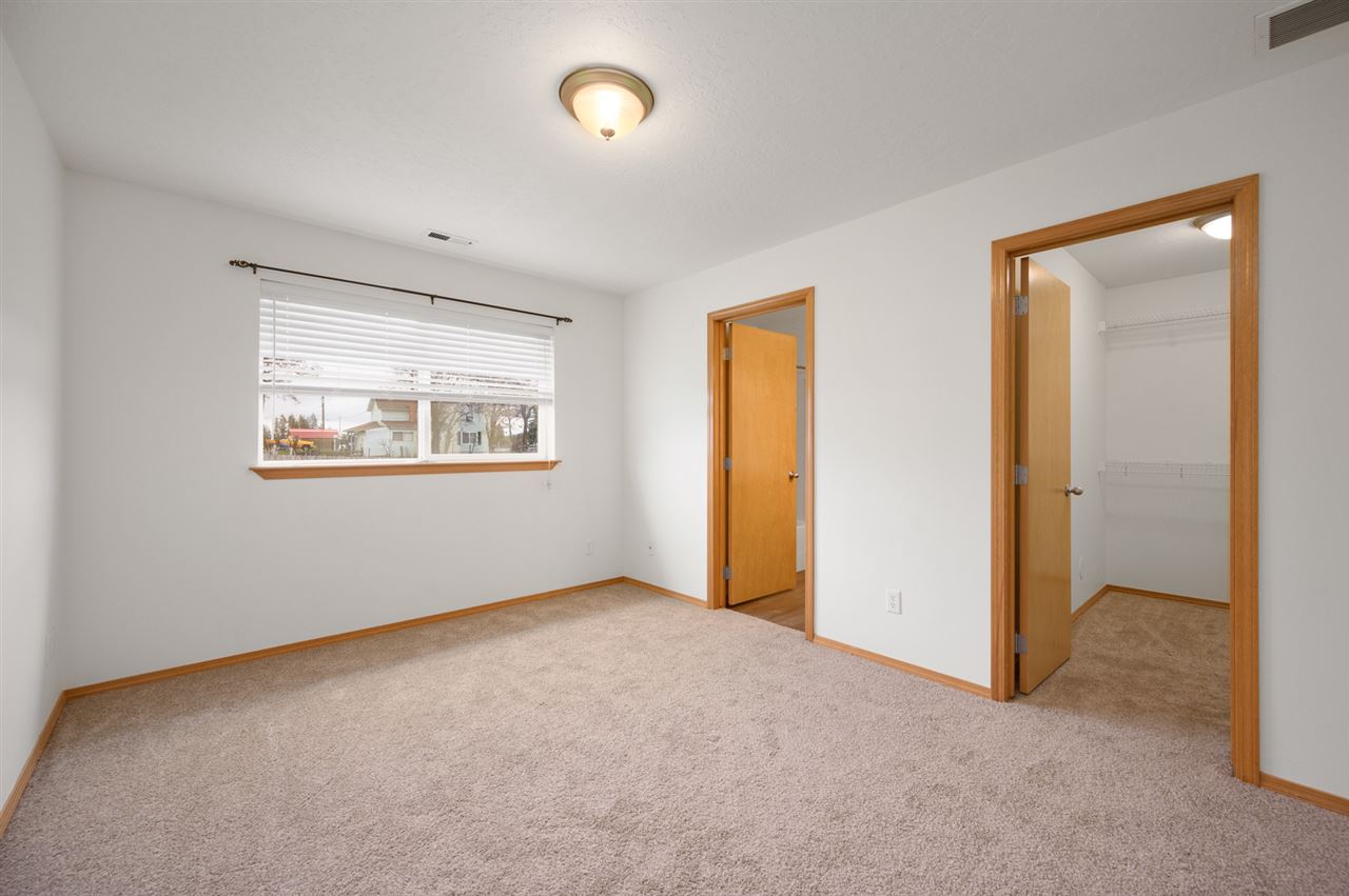 828 North Fox Ridge Road Medical Lake, WA 99022 - Photo 9 of 19 Gallery Image 9