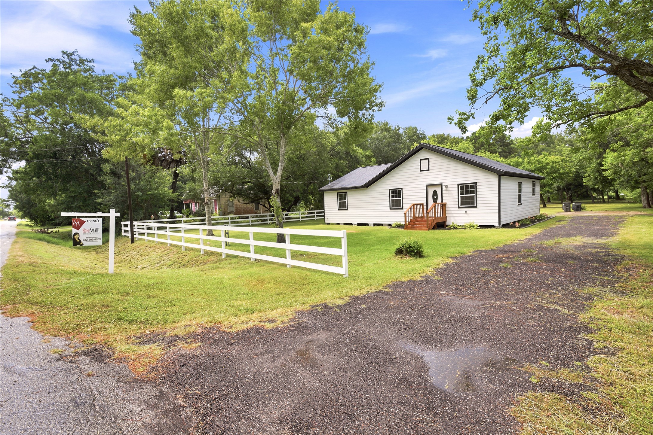 8414 Schiro Road Hitchcock, TX 77563 - Photo 25 of 39