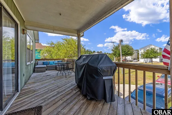 $335,000 | 109 Harbour View Drive, Kill Devil Hills, NC 27948