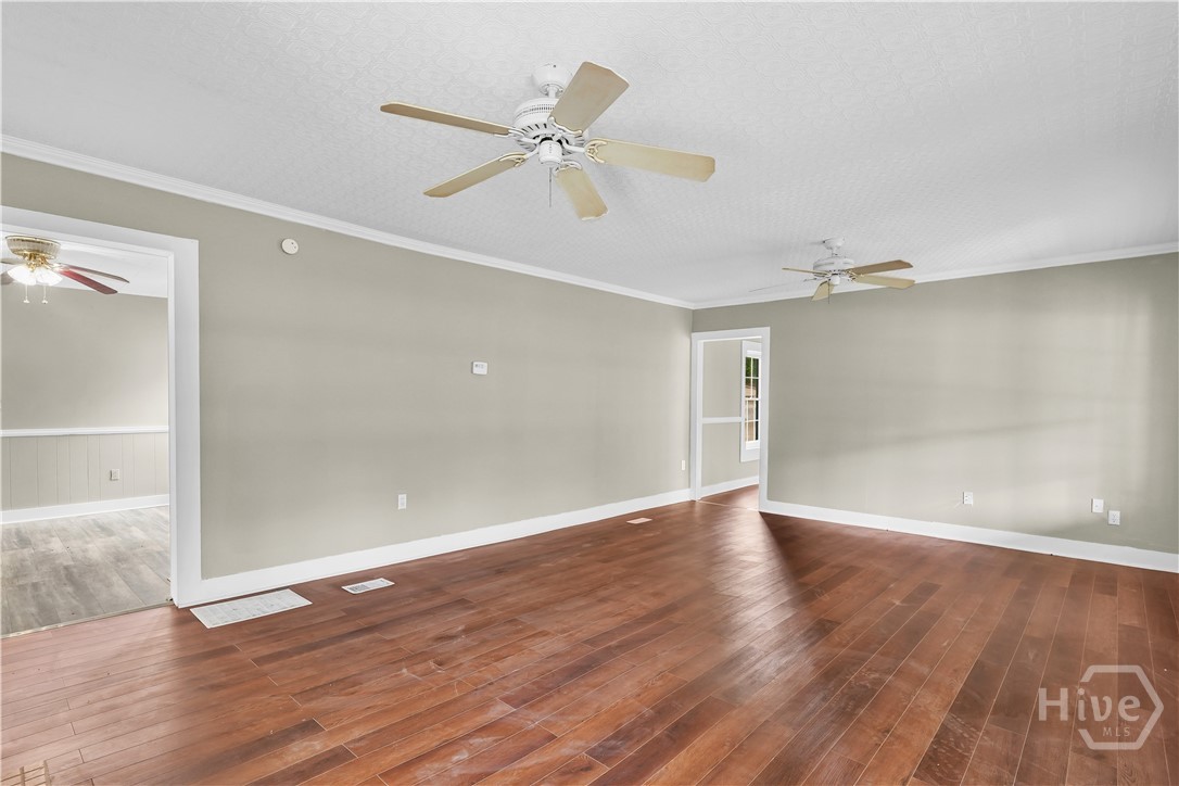 1106 Oak Townsend, GA 31331 - Photo 5 of 27